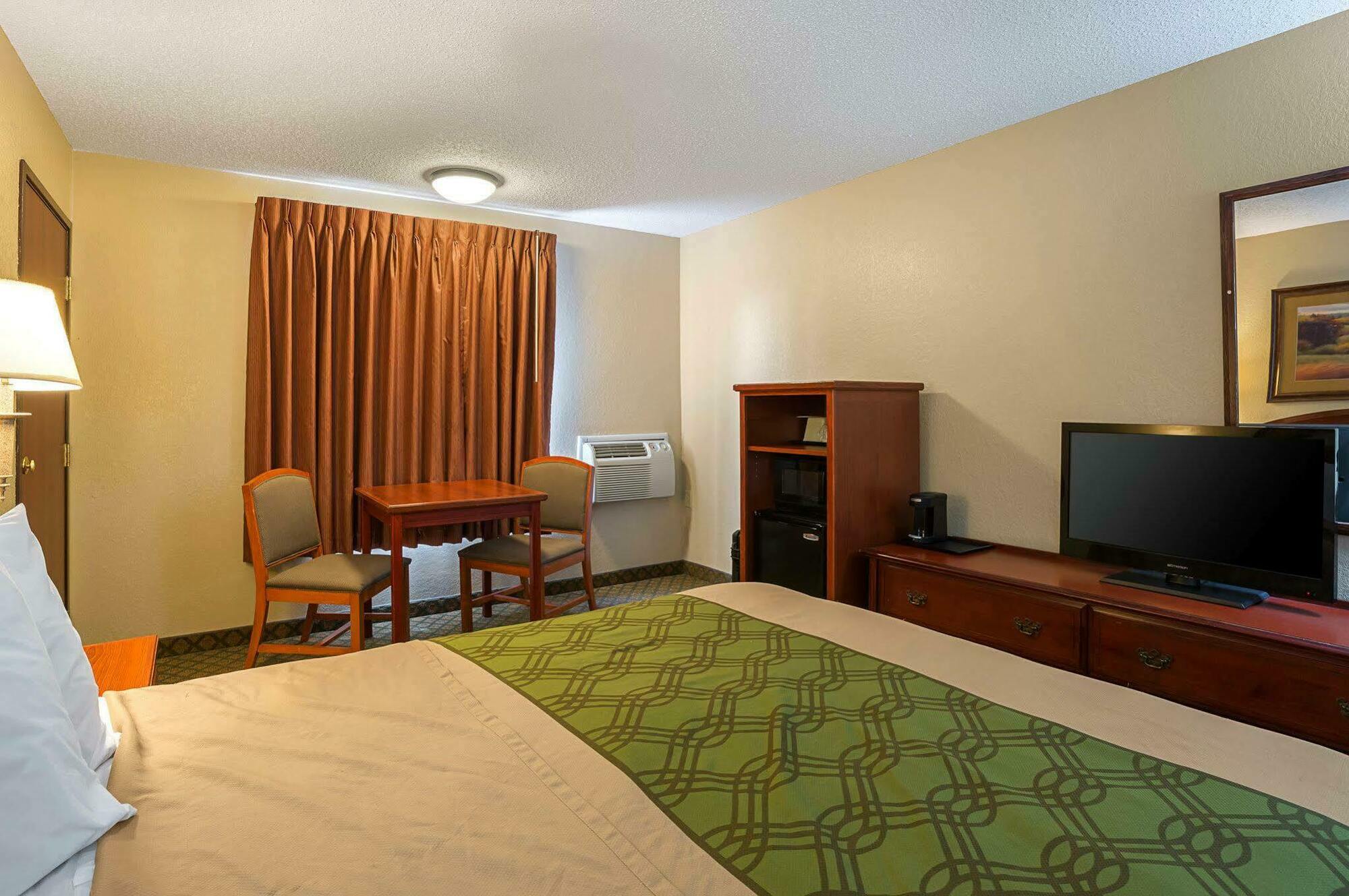 Rodeway Inn&Suites Kearney Exterior foto
